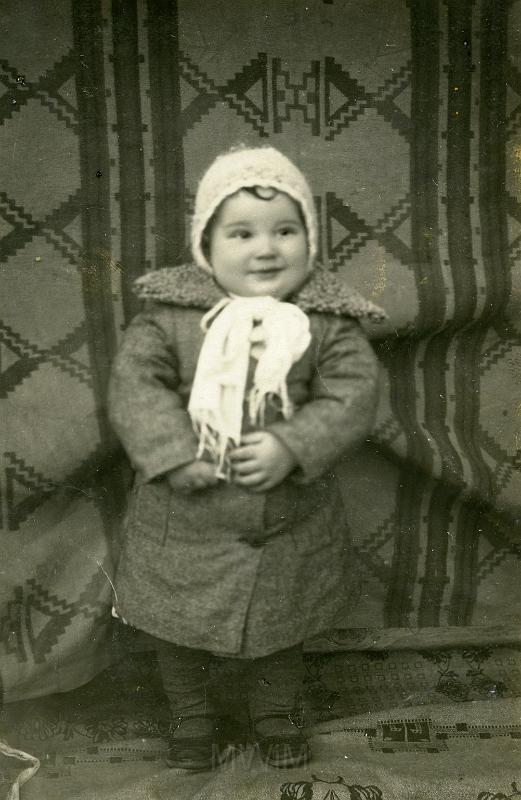 KKE 2193.jpg - Fot. Portret. Łucja Żakiewicz, Krzywicze, lata 30-te XX wieku.